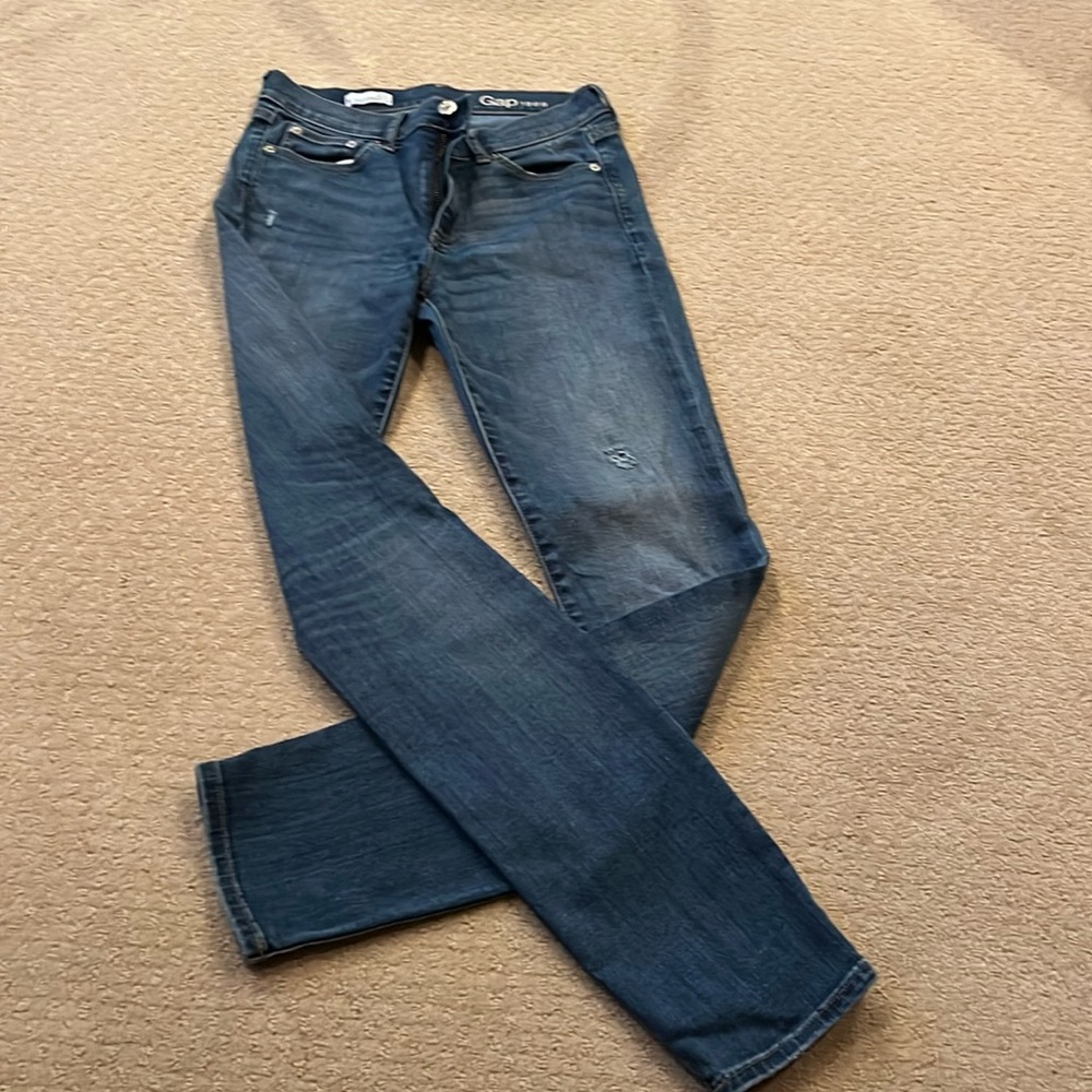Gap slim straight 27 regular denim Jean. Distressed.